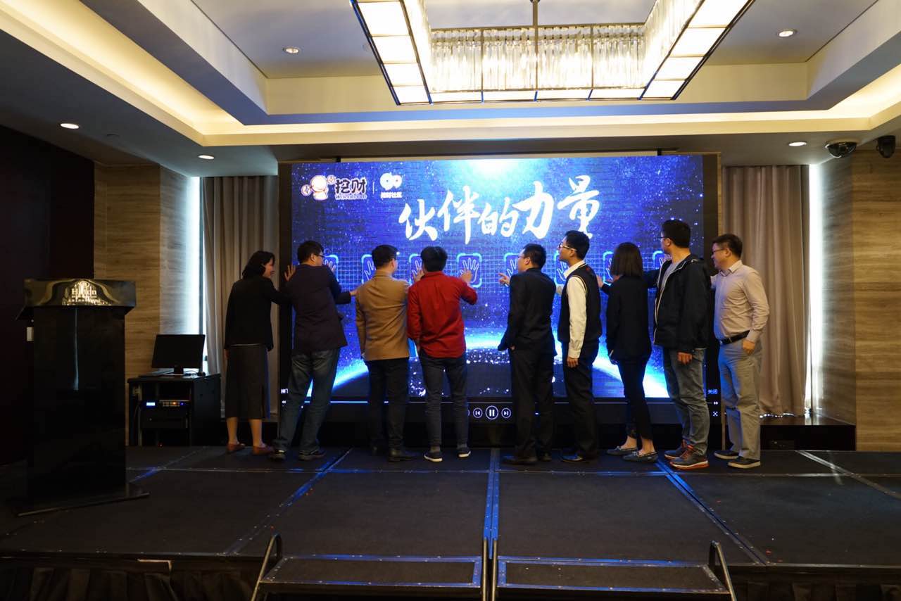 ‘xiongmao体育’四川简阳护士绘制漫画讲述援助武昌医院ICU的感人故事(图4) xiongmao体育